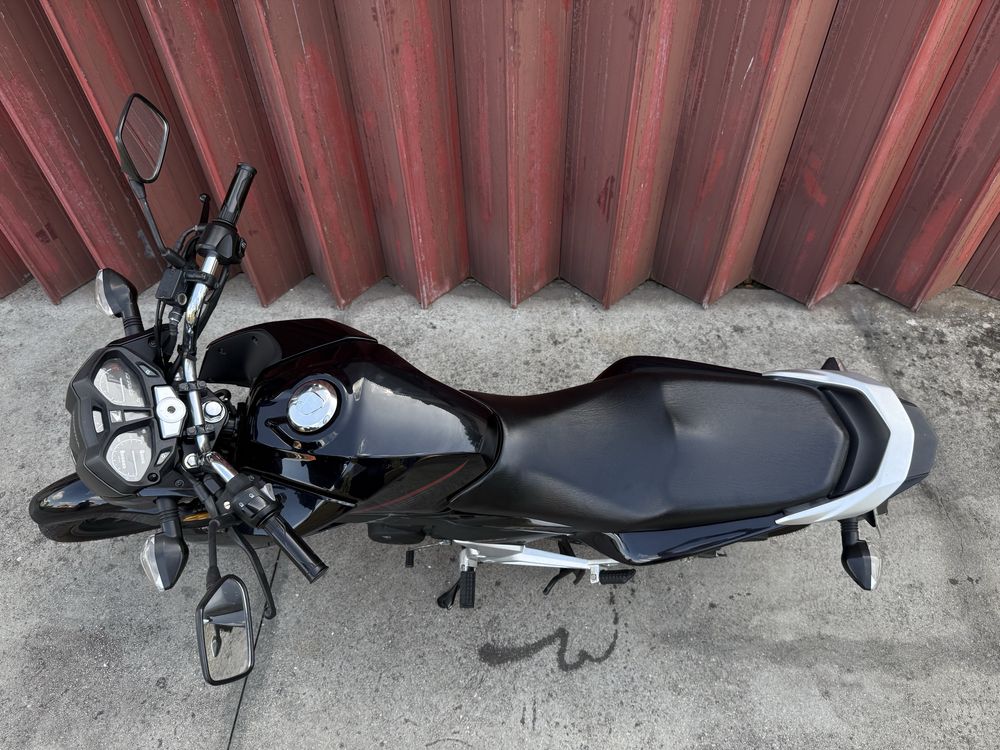 Honda CB125F