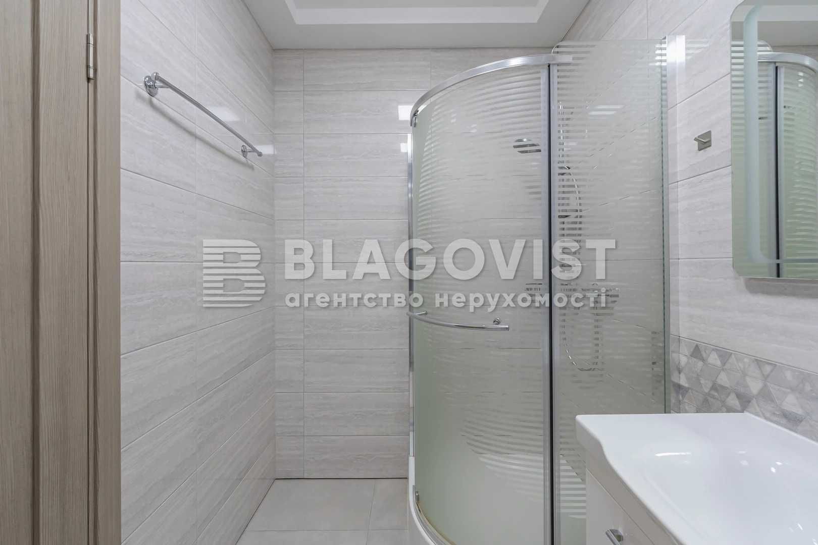Видова квартира в новобудові від Київміськбуд