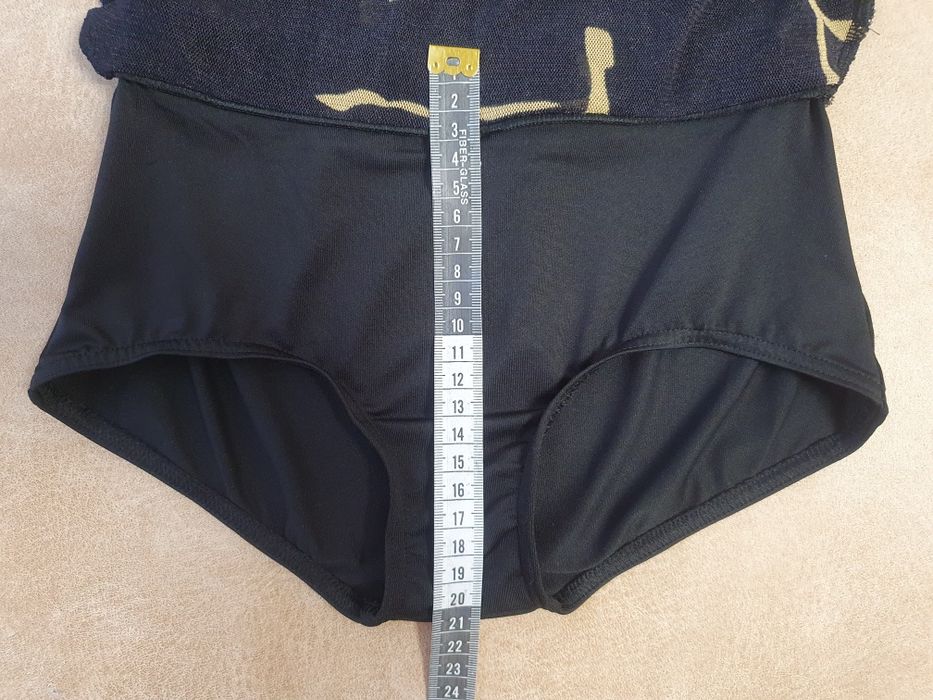 Продам костюм для тенировки, латина