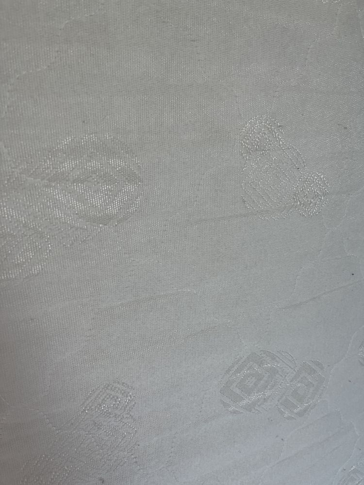 Materac  90 cm  x 200 cm
