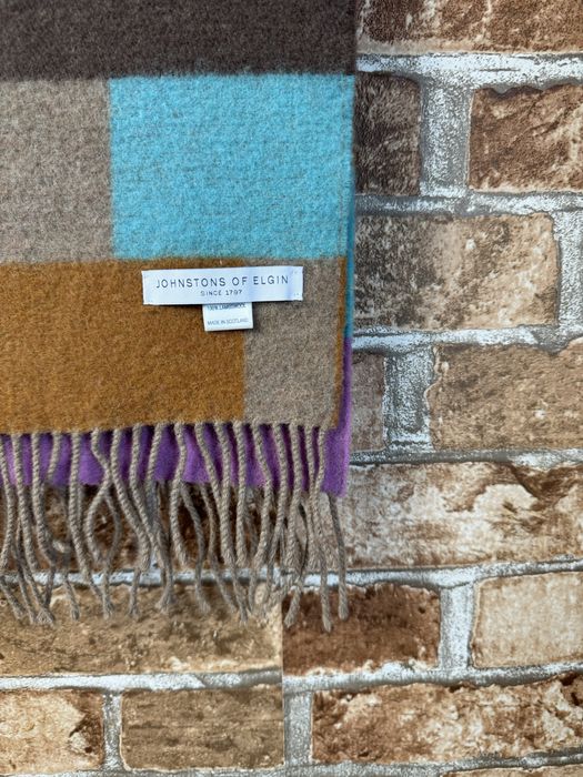 Шерстяной шарф Johnstons of Elgin made in Scotland (оригинал)