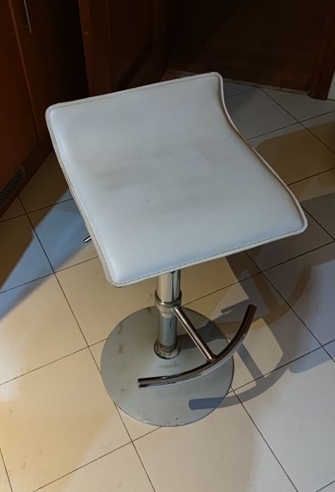 Bancos de Cozinha Brancos