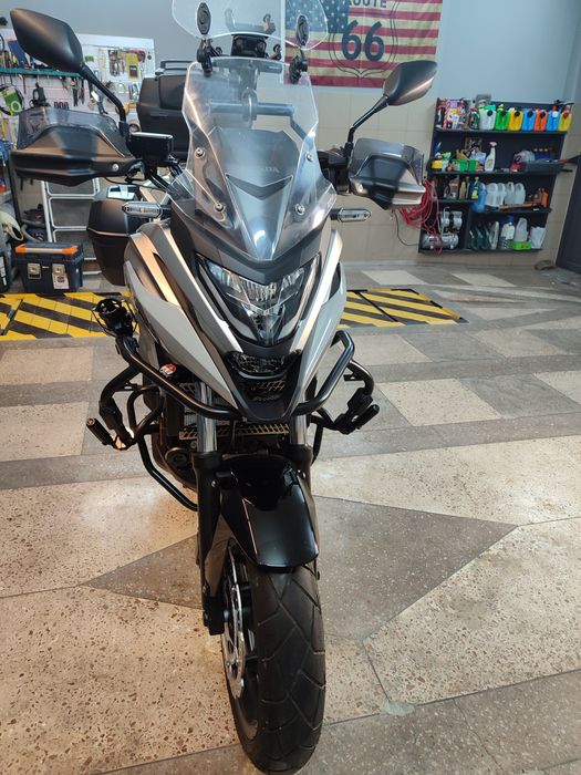 Продам новий офіційний мотоцікл Honda NC 750 DCT