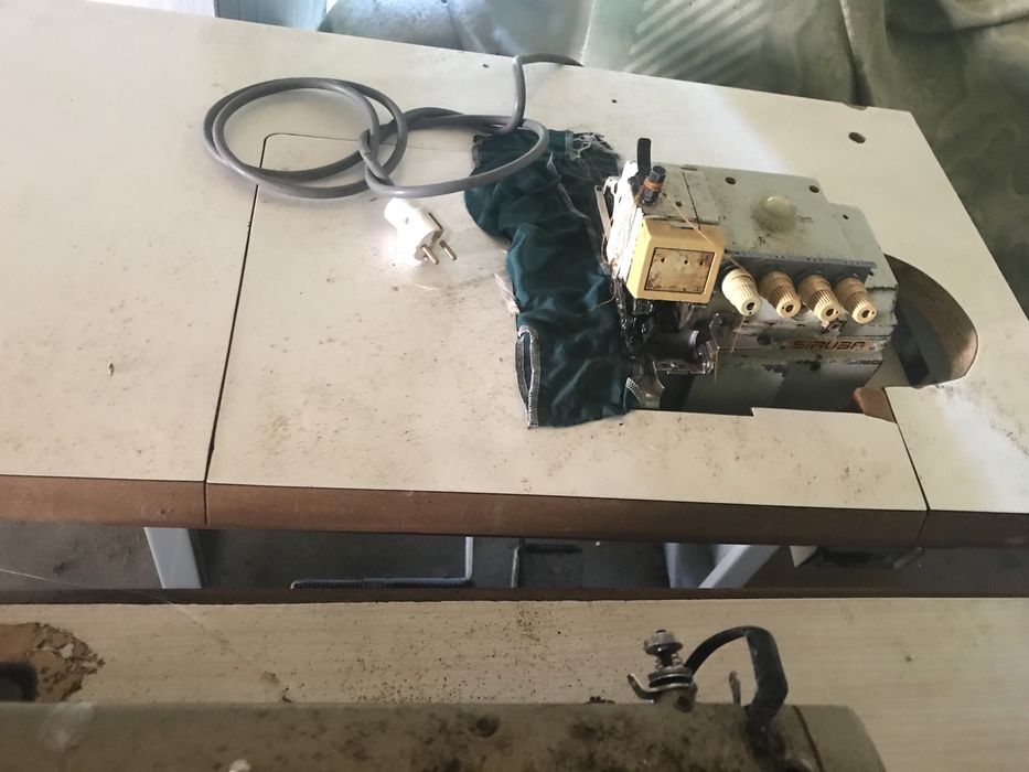 Maquina de costura