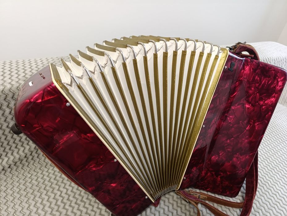 Akordeon niemiecki 80basów, idealny do nauki!