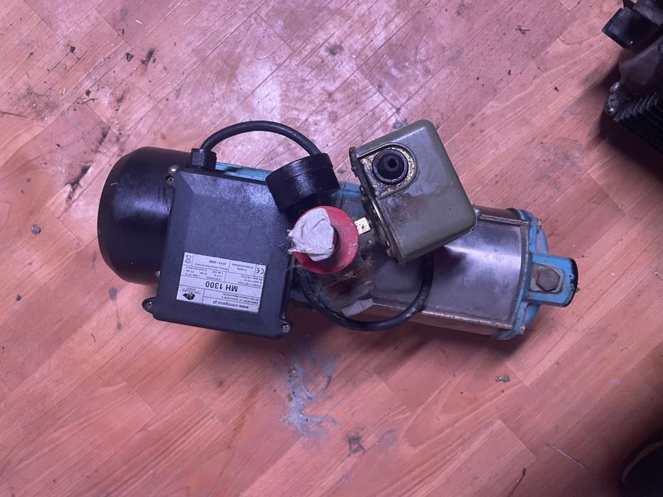 Продам водяні насоси