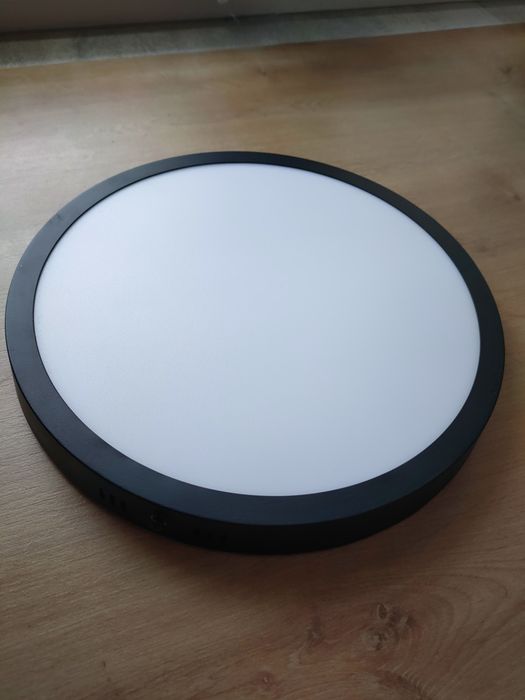 Plafon slim LED Philips ciepła biel 28 cm