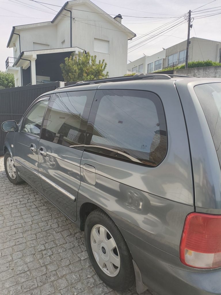Kia Carnival 2.9 CRDI 130.000km 7 lugares