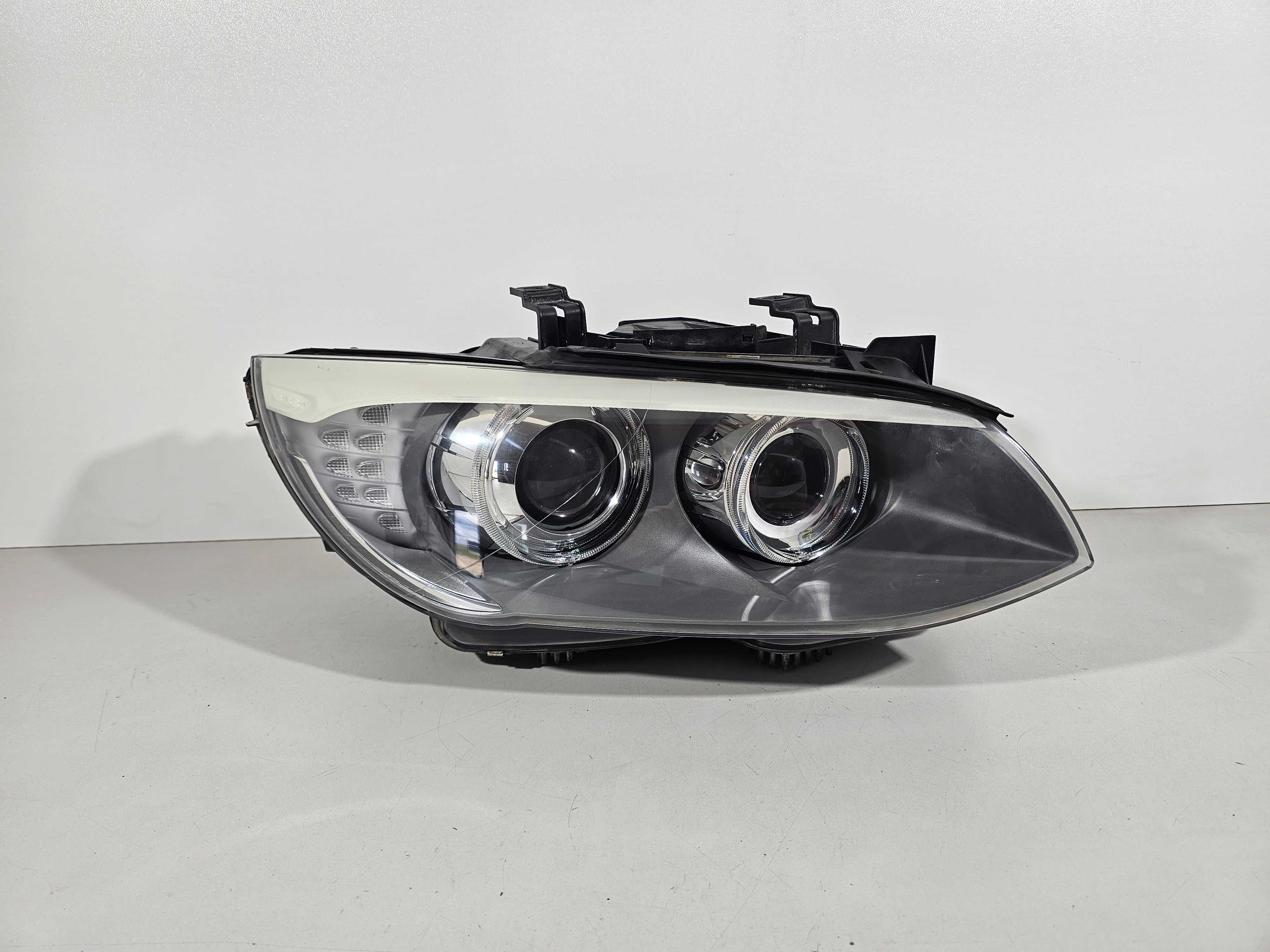 BMW E92 E93 Lift Lampa Przód Przednia Prawa Bi-Xenon LED KOMPLETNA EU