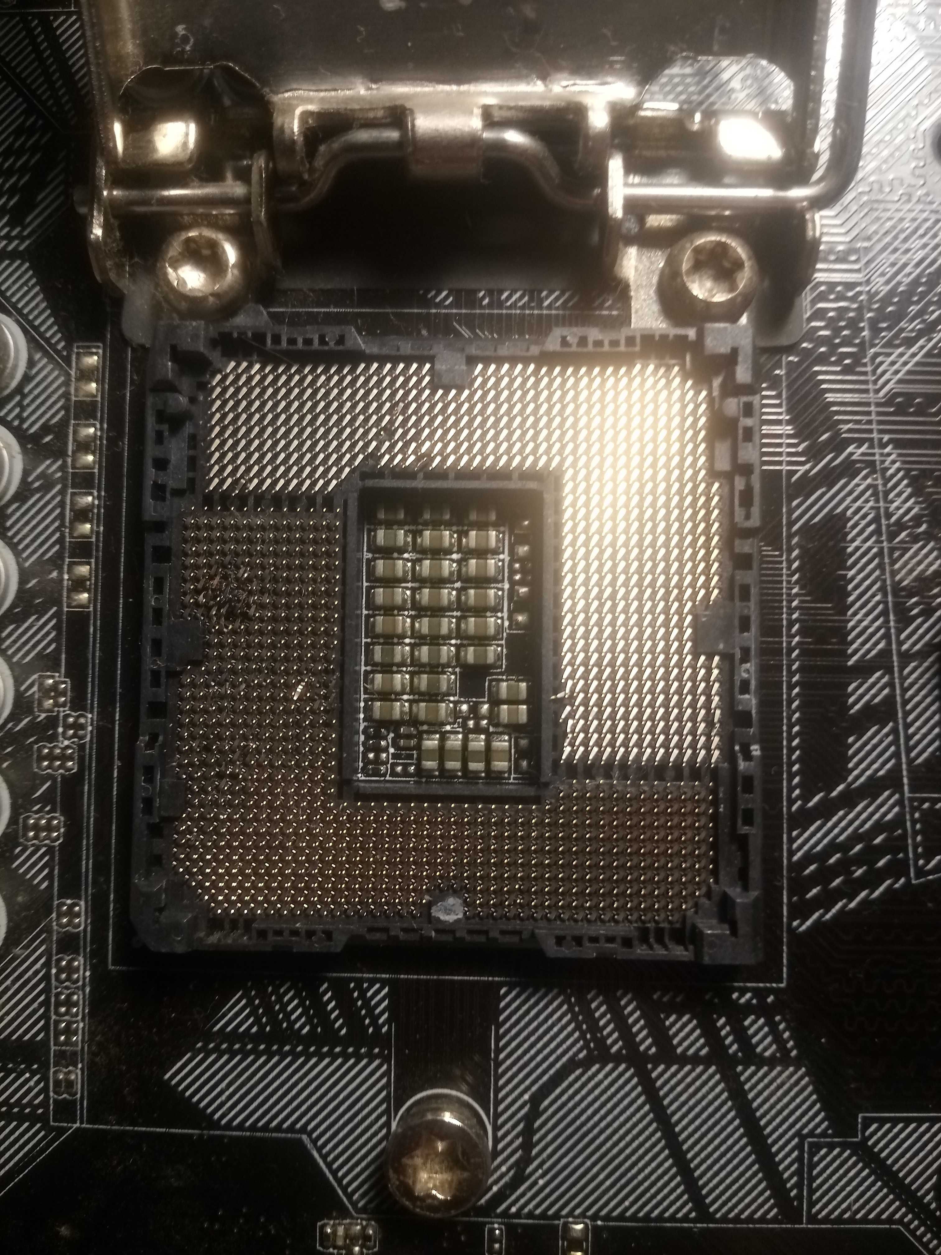 Материнка (lga 1151) Asus h110m-k+pentium G4560+Kingston DDR4 2133 8gb