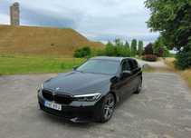 BMW Seria 5 hybryda 292hp/215kW, xDrive, el hak, jasna skóra