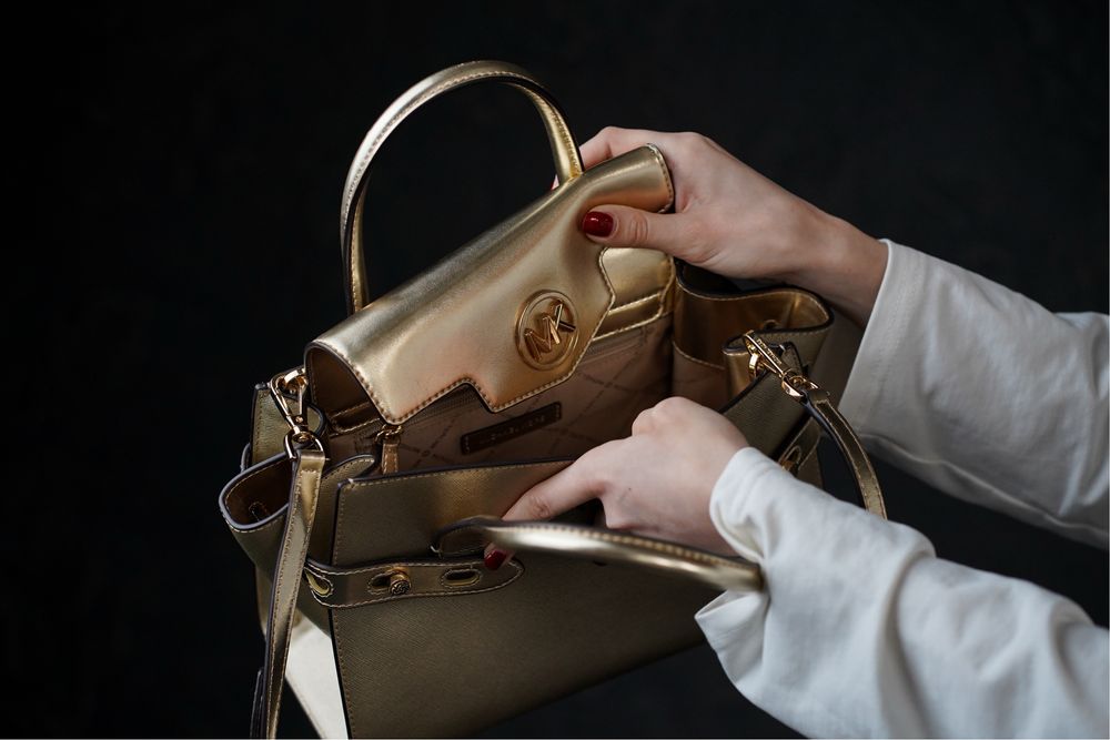 ОРИГІНАЛ! Сумка Michael Kors Carmen Medium Metallic Belted Satchel