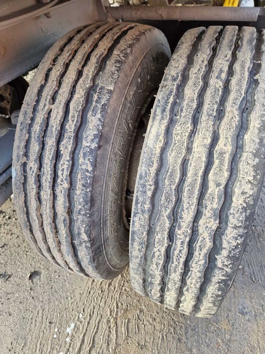 Przyczepa Niskopodwoziowa schwarzmuller 3 osiowa  fliegl wielton