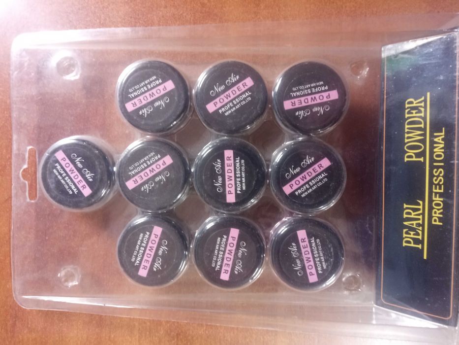 Лікування та догляд за нігтями Le Vole