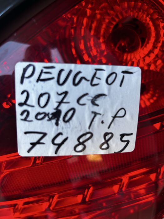 Wkład lampy tylnej prawej  peugeot 207 cc