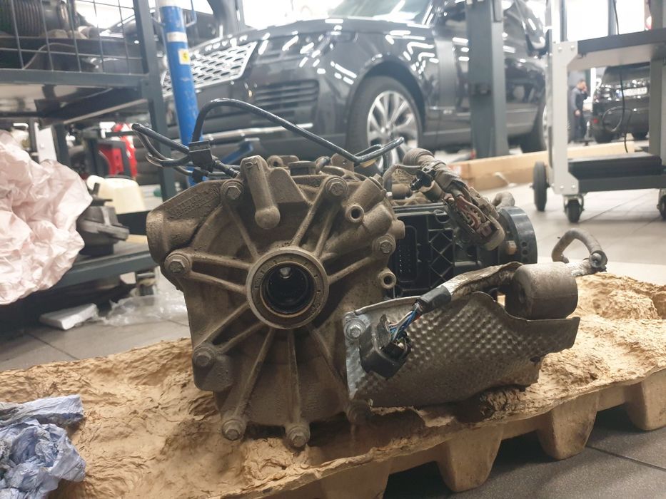 Задний мост на Range Rover Evoque