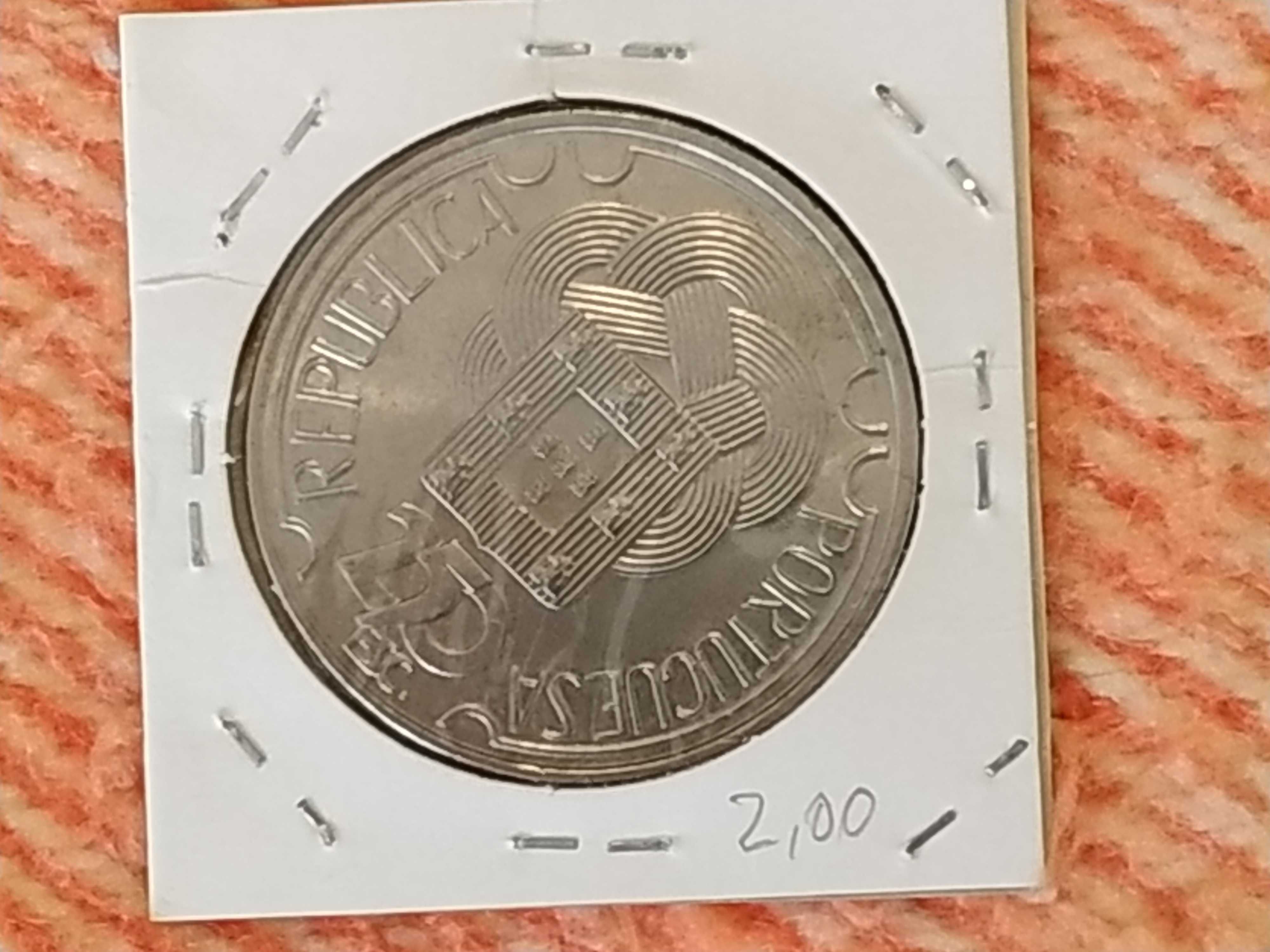 Portugal - moeda de 250 escudos de 1988 Seul