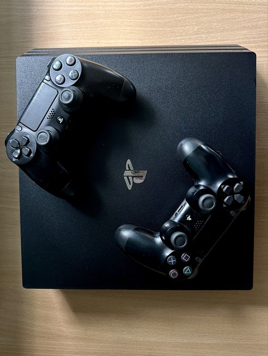 PS 4 Pro, Sony PlayStation 4 Pro, с SSD,  2 контролери