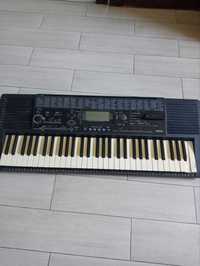 Продам музичний інструмент Yamaha PSR-320