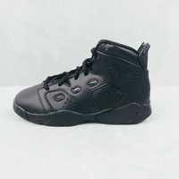 Buty Nike Air Jordan 6-17-23
Triple Black  r.  34  Jesien Zima