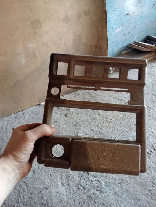 Борода-консоль низкой торпедо ваз