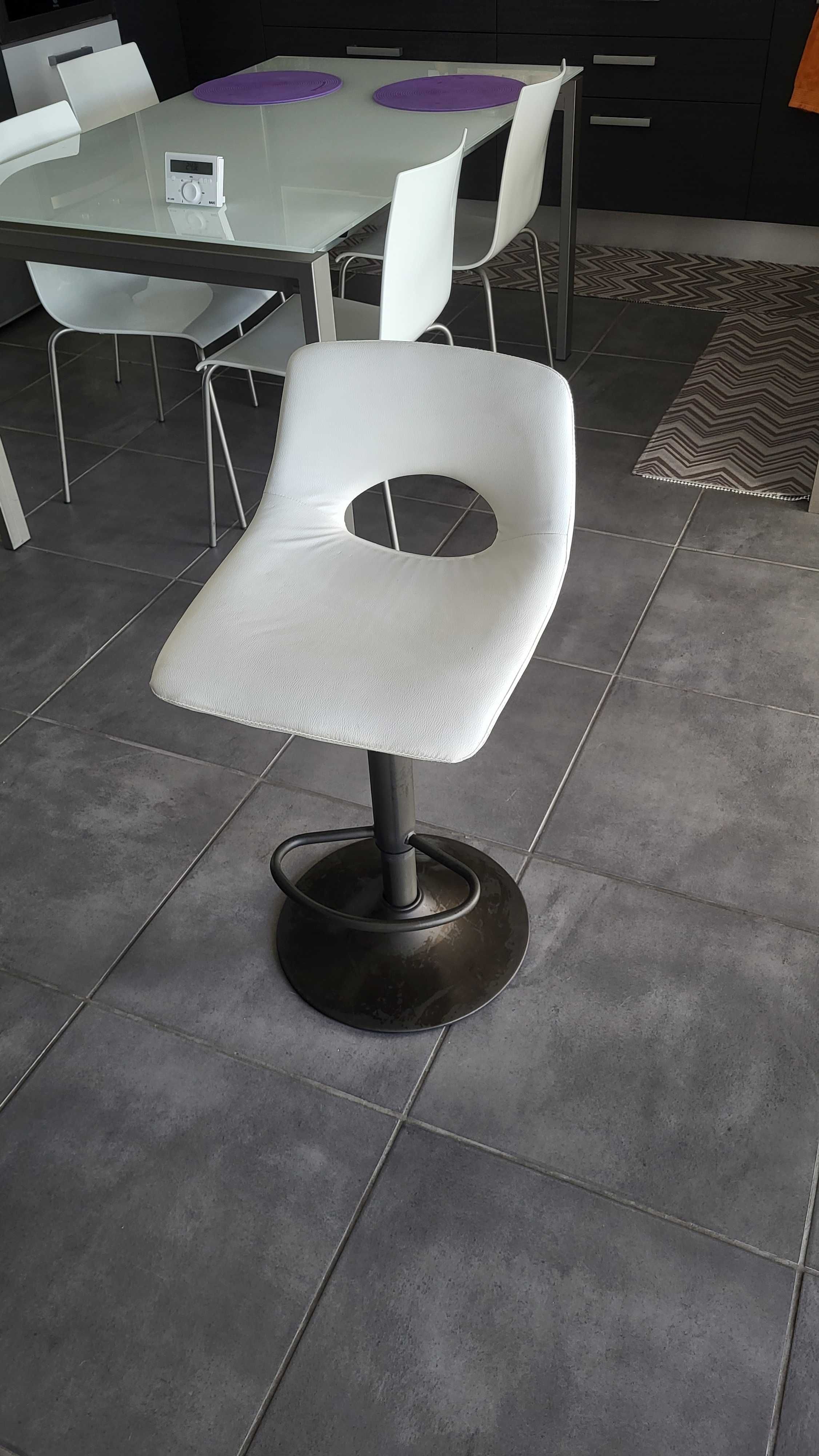 Conjunto de 2 x Cadeiras de Balcão Cozinha (OTIMO ESTADO)