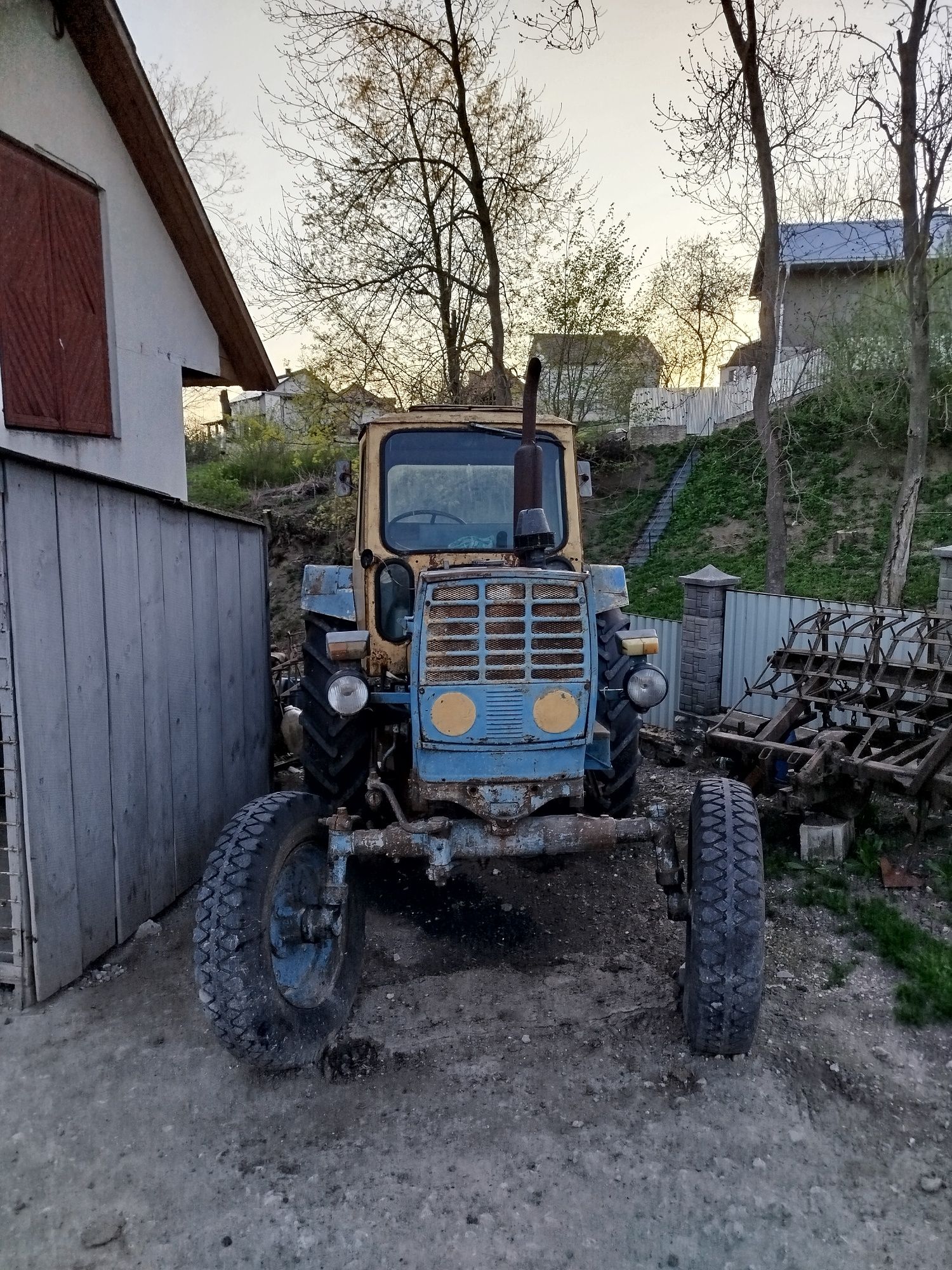 Продам трактор ЮМЗ