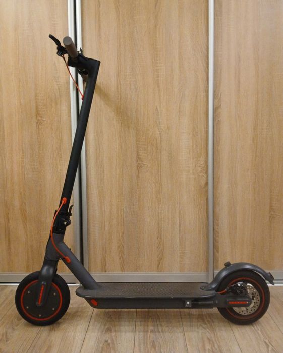 Електросамокат Electric scooter m 365 black E Scooter pro