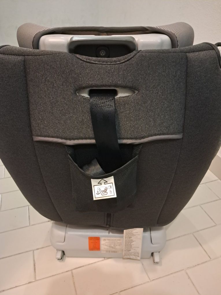 Cadeira auto com rotação 360° com isofix dos 0 aos 12 anos