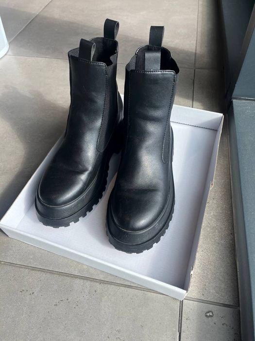 Осінні жіночі ботинки, челсі