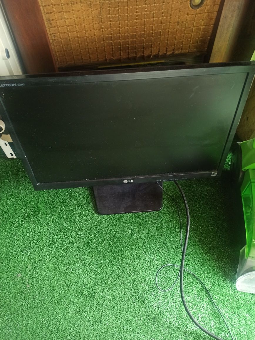 Tv 19 LG flatron cala telewizor do więzienia, zakładu karnego puchy