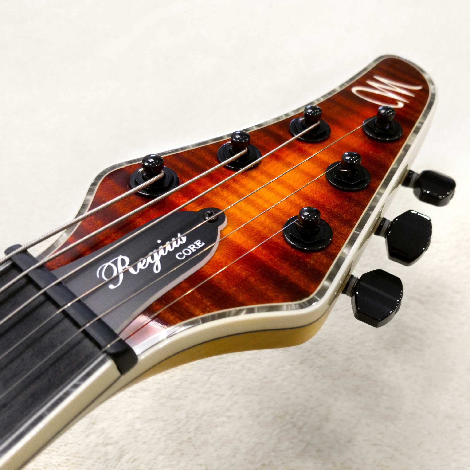 Mayones Regius Core 6 Lava Burst Bare Knuckle Hard Case Certyfikat