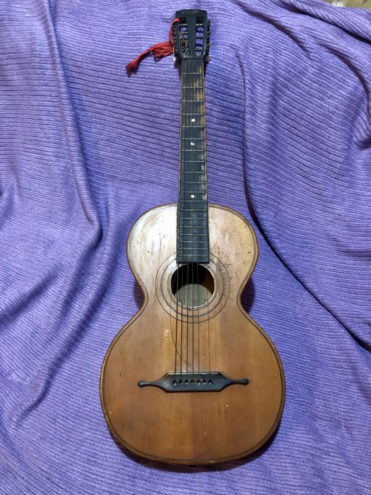 Гітара до 1918 семіструнна.ТОРГ!!!