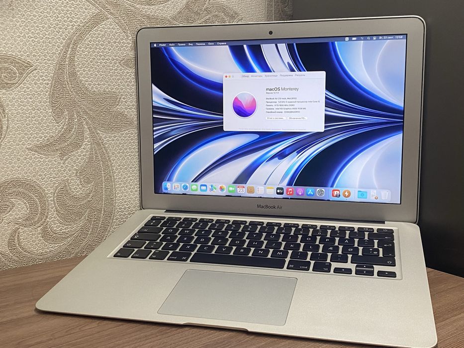 Apple MacBook Air 13 a1466 i5/4gb/128gb ноутбук