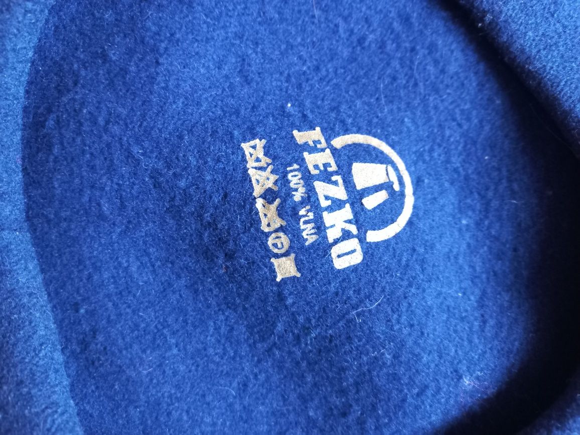 Niebieski granatowy ciepły beret Fezko vintage wełniany