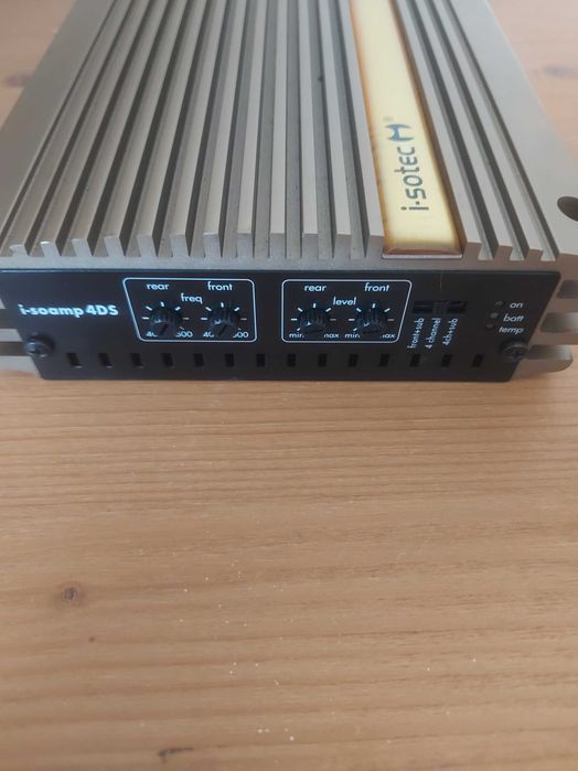 i-sotec i-soamp 4DS 4-kanałowy wzmacniacz do fabrycznej instalacji