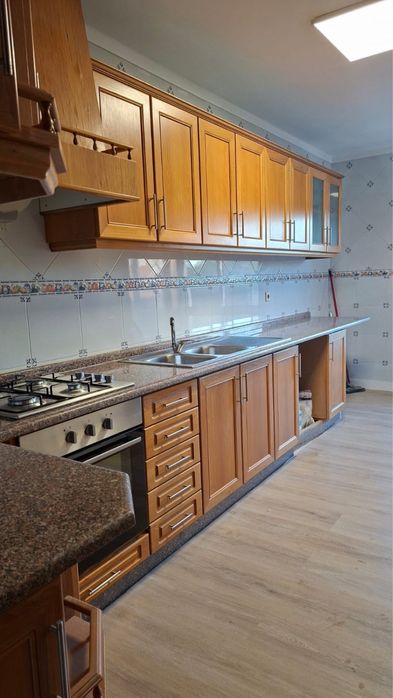 Armario de cozinha com pedra