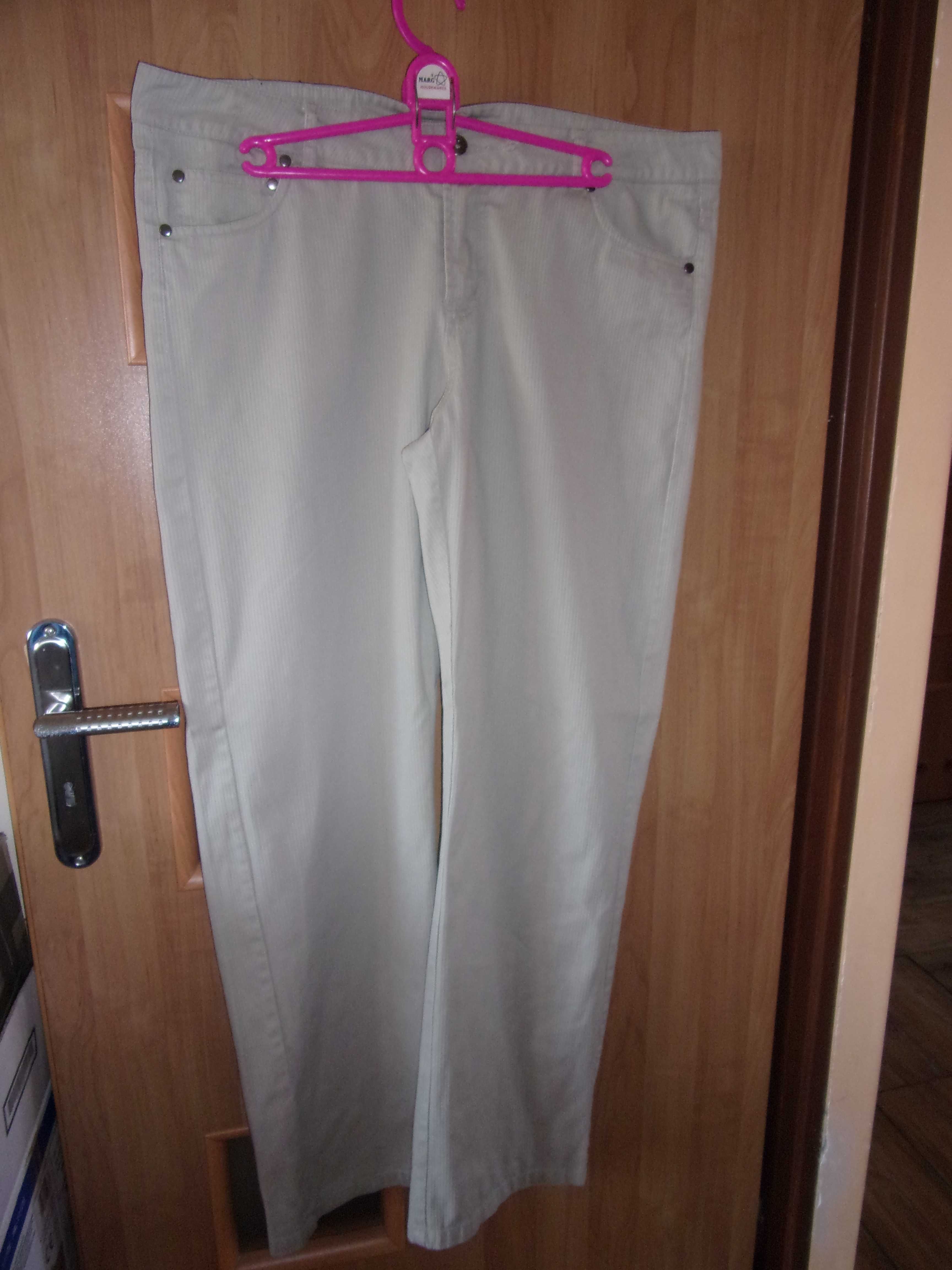 Duże spodnie damskie Quatre Sainsons Collection 46