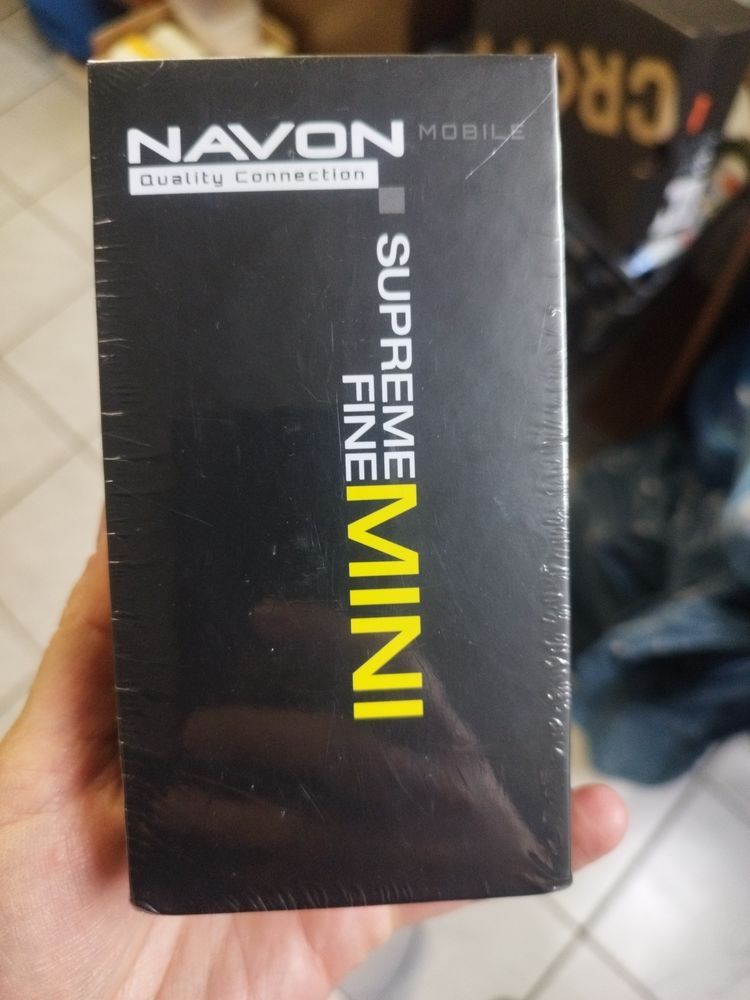 Telefon Navon supreme fine mini