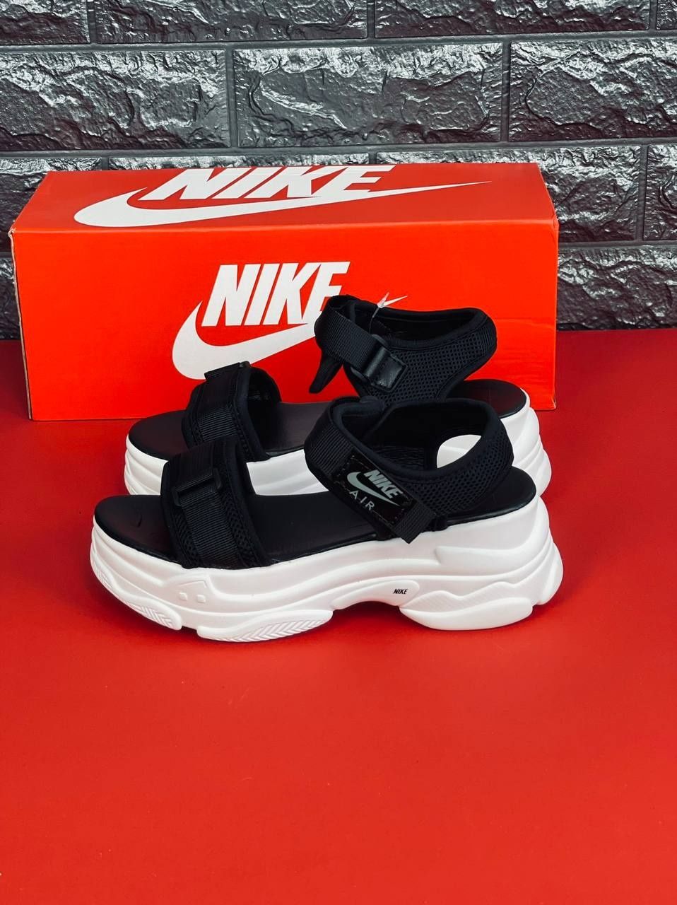Женские босоножки Nike сандалии чёрного цвета Найк 36-40 текстиль