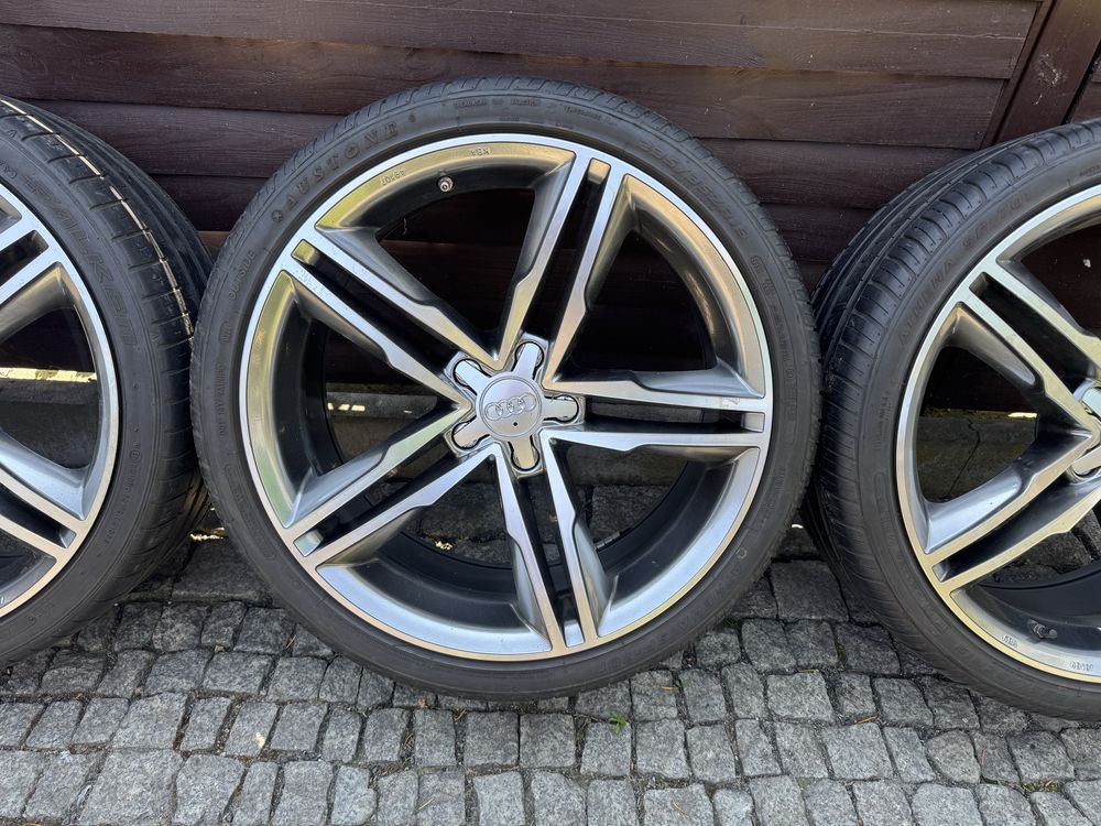 Audi a3 a4 a5 a6 235/35/19 et30 8j