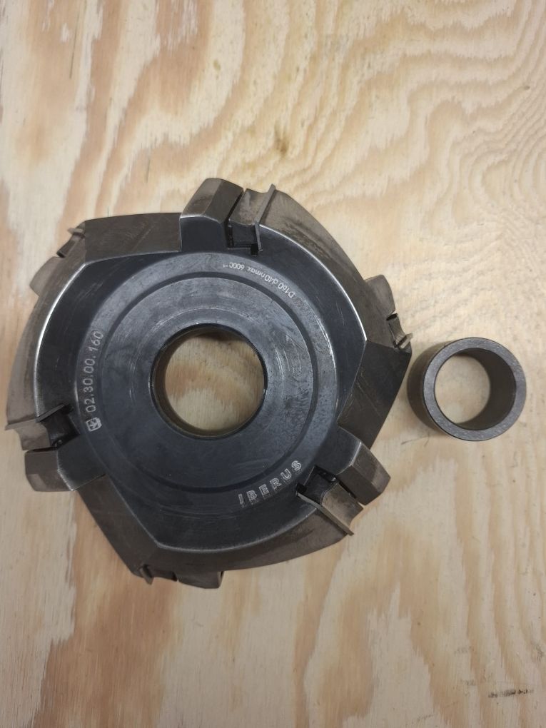 Głowica frezowa HM, 2X45°, 160mm.