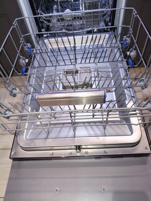 Kosz szufdowy dolny zmywarki Beko typu szerokiego dostawa