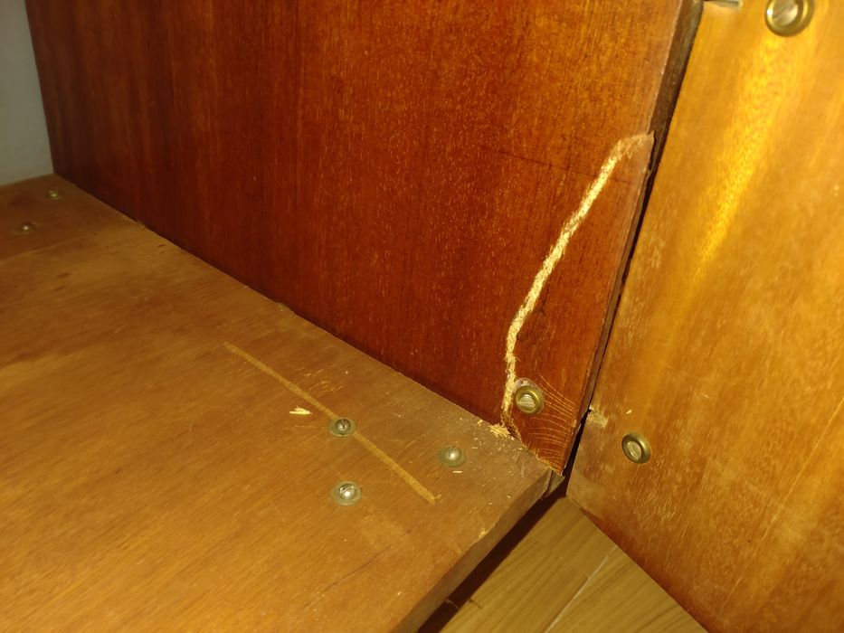 stary mebel szafka rtv na telewizor z czasów PRL