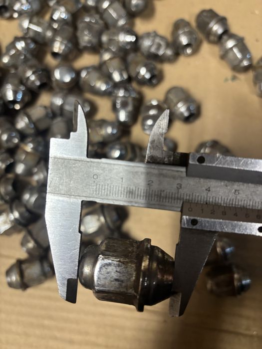 KIA RIO M12x1,5 nakretki do kół hyundai toyota mazda honda