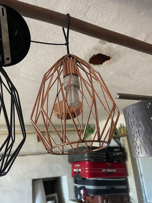 Candeeiro tons rose gold