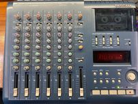 TASCAM 424MKIII Portastudio