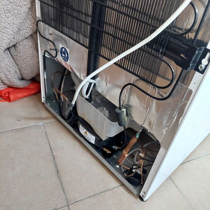 Frigorífico SMEG de encastre