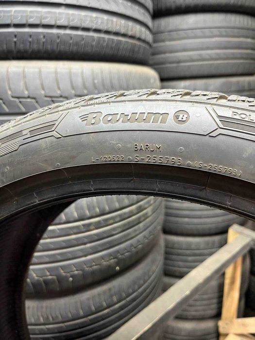 225/40 R19 Barum пара зима