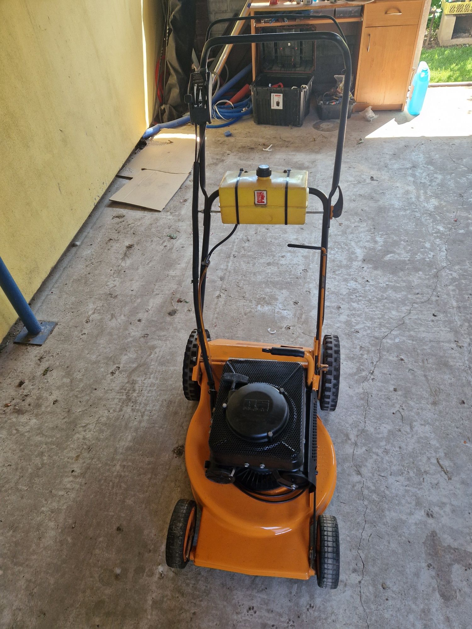 Kosiarka As Motor